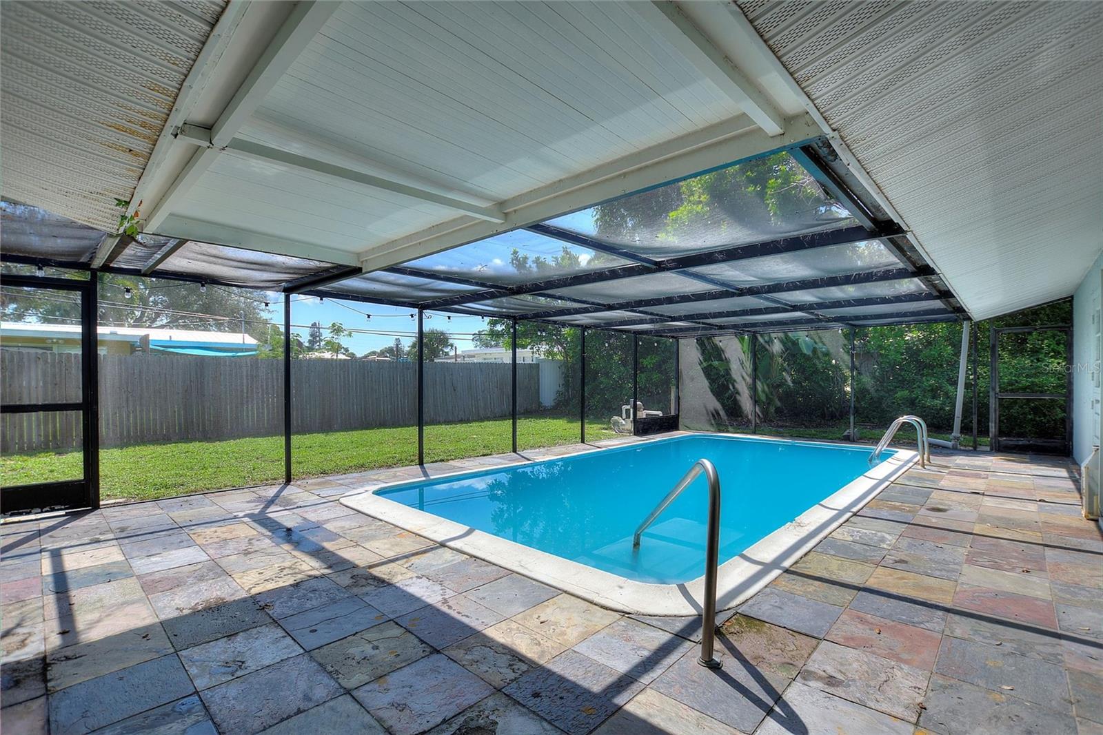 Image 31 of 42 For 5529 Yorkshire Way