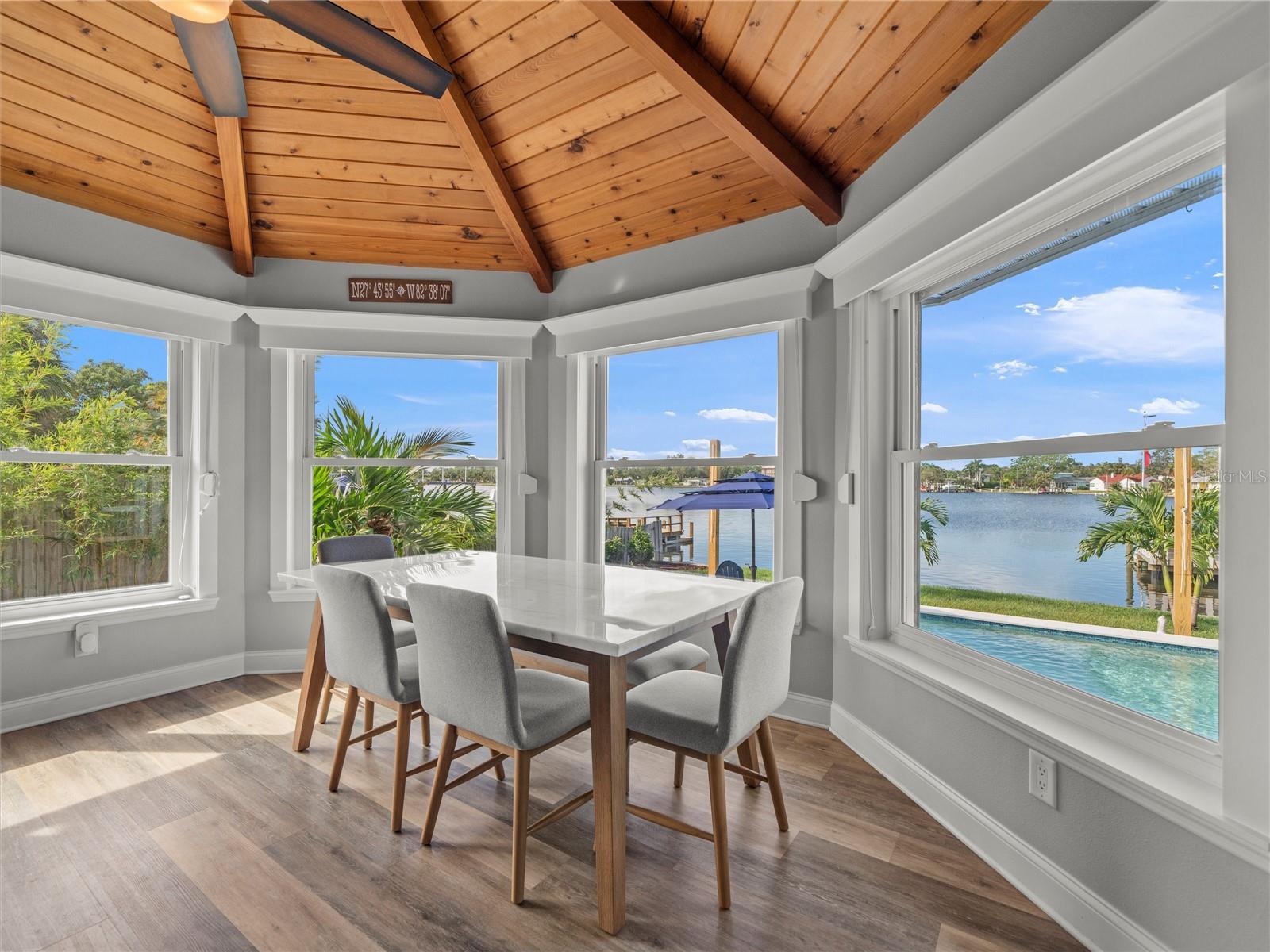 Image 24 of 52 For 4089 Pompano Drive Se