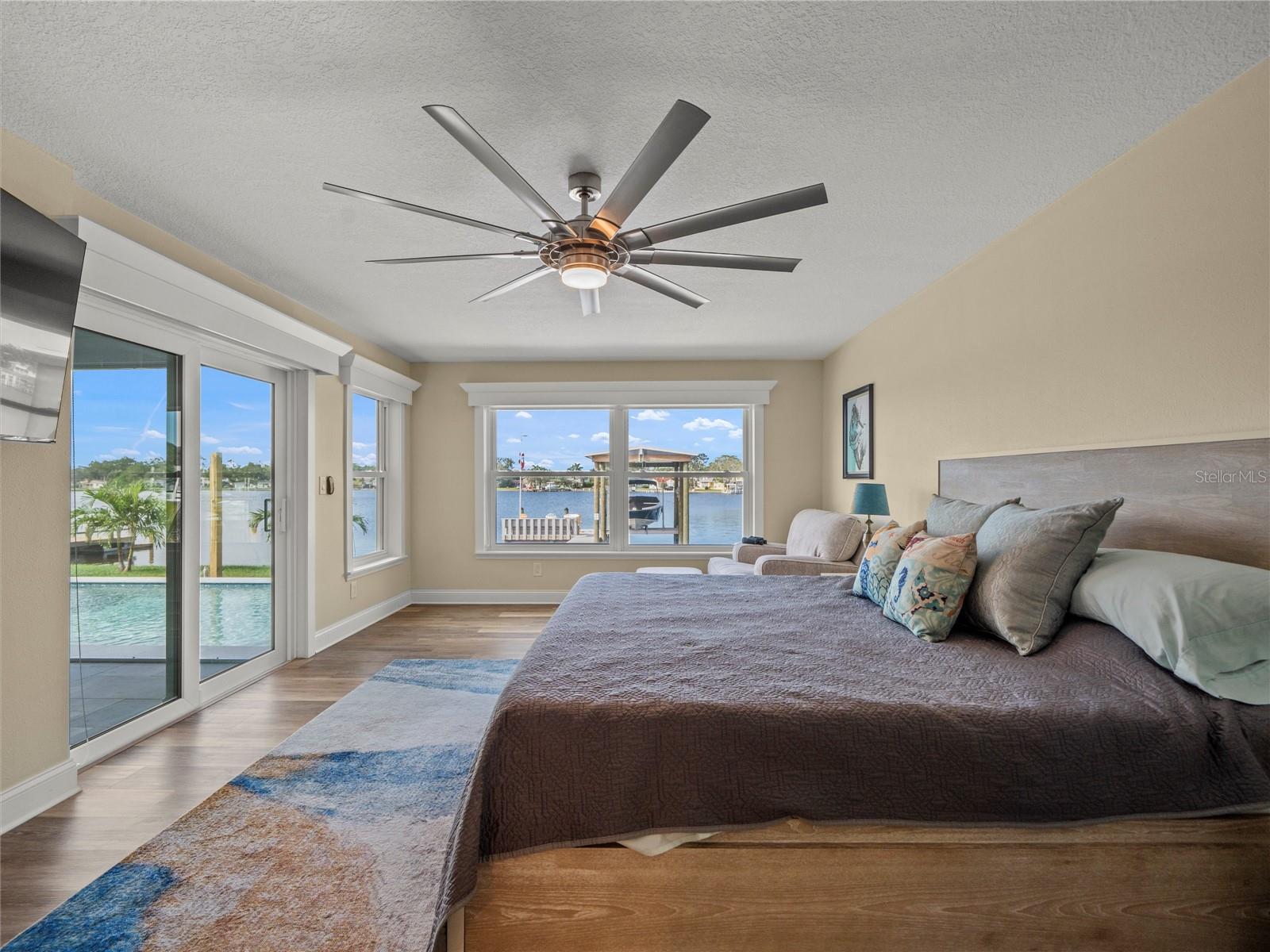 Image 27 of 52 For 4089 Pompano Drive Se