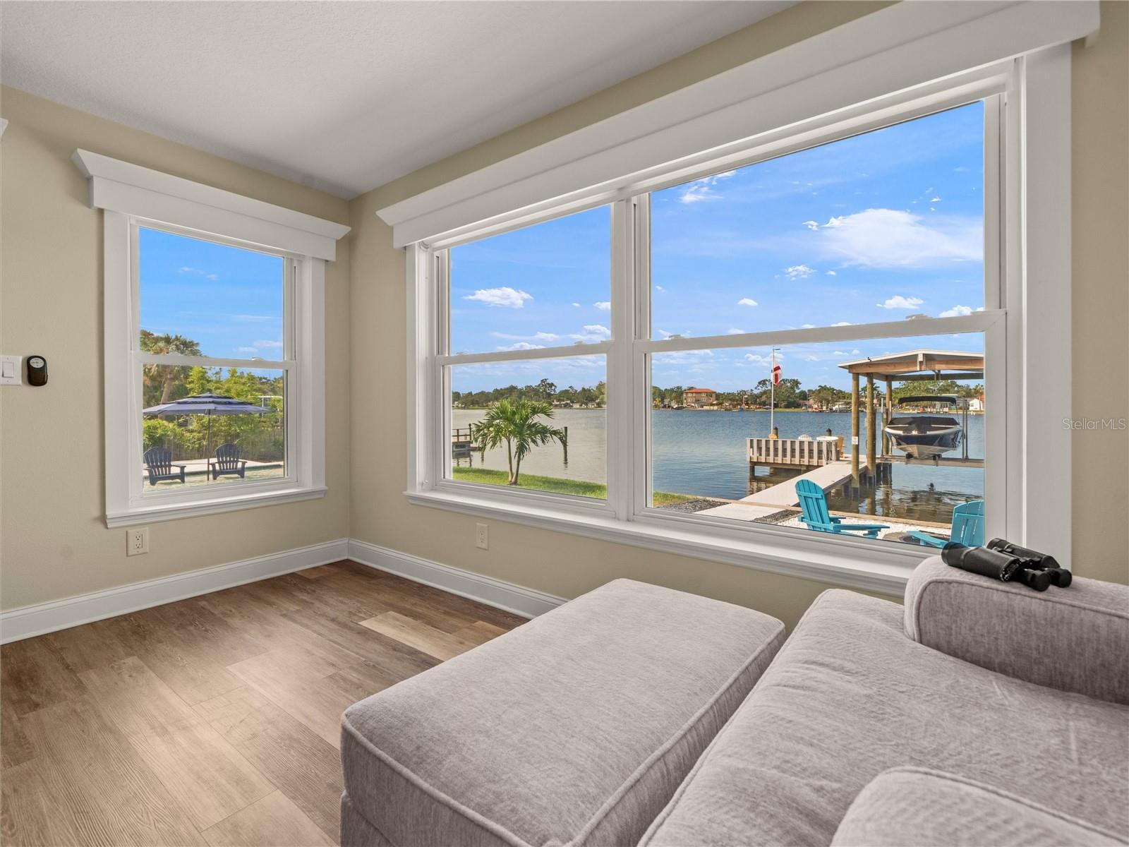 Image 28 of 52 For 4089 Pompano Drive Se