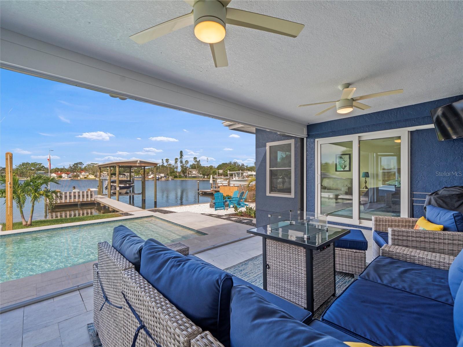 Image 9 of 52 For 4089 Pompano Drive Se