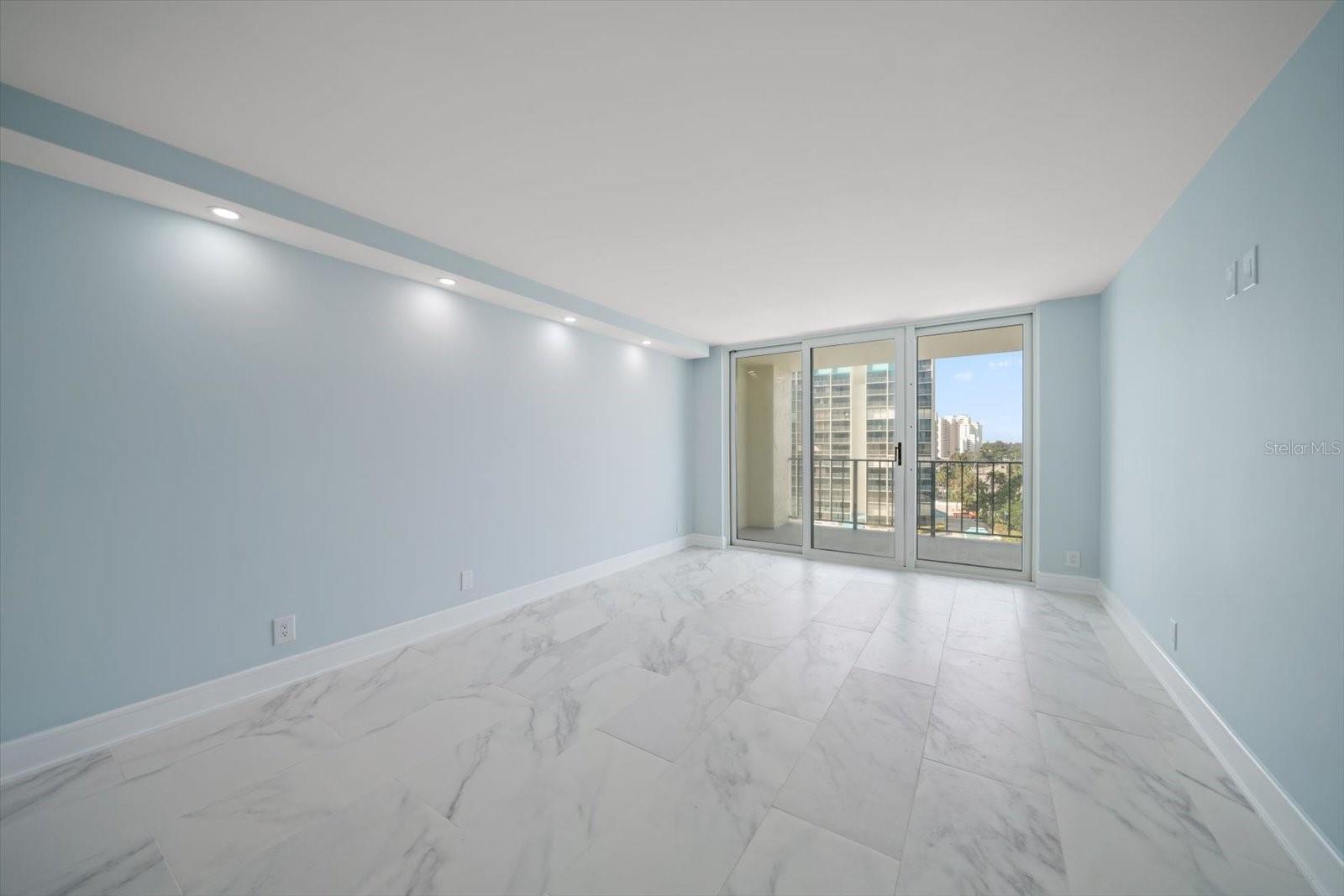 Image 22 of 44 For 1400 Gulf Boulevard 804