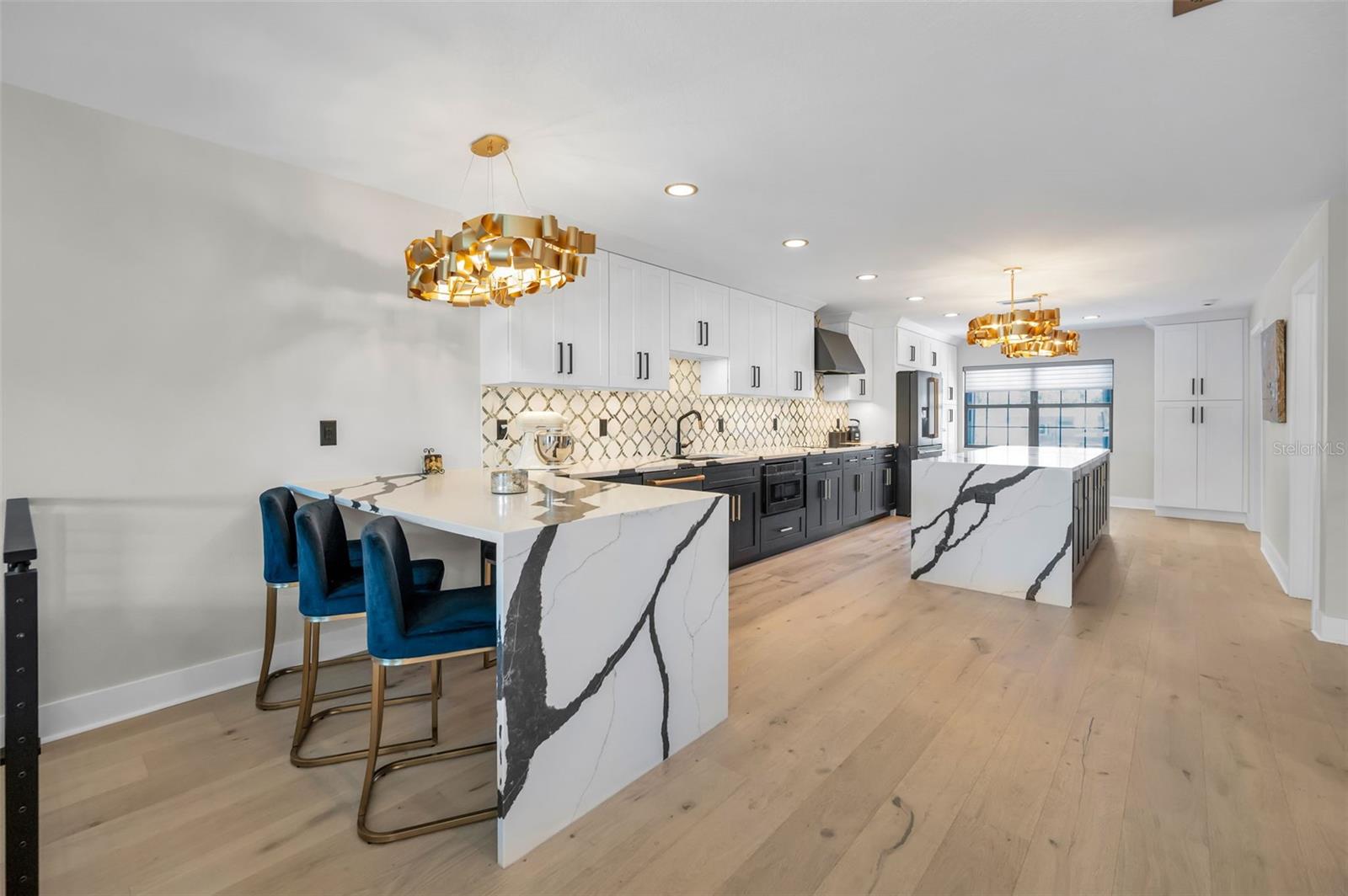 Image 13 of 51 For 678 76th Avenue 5