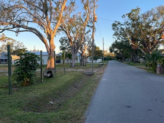 Image 4 of 4 For 4725 Harris Avenue