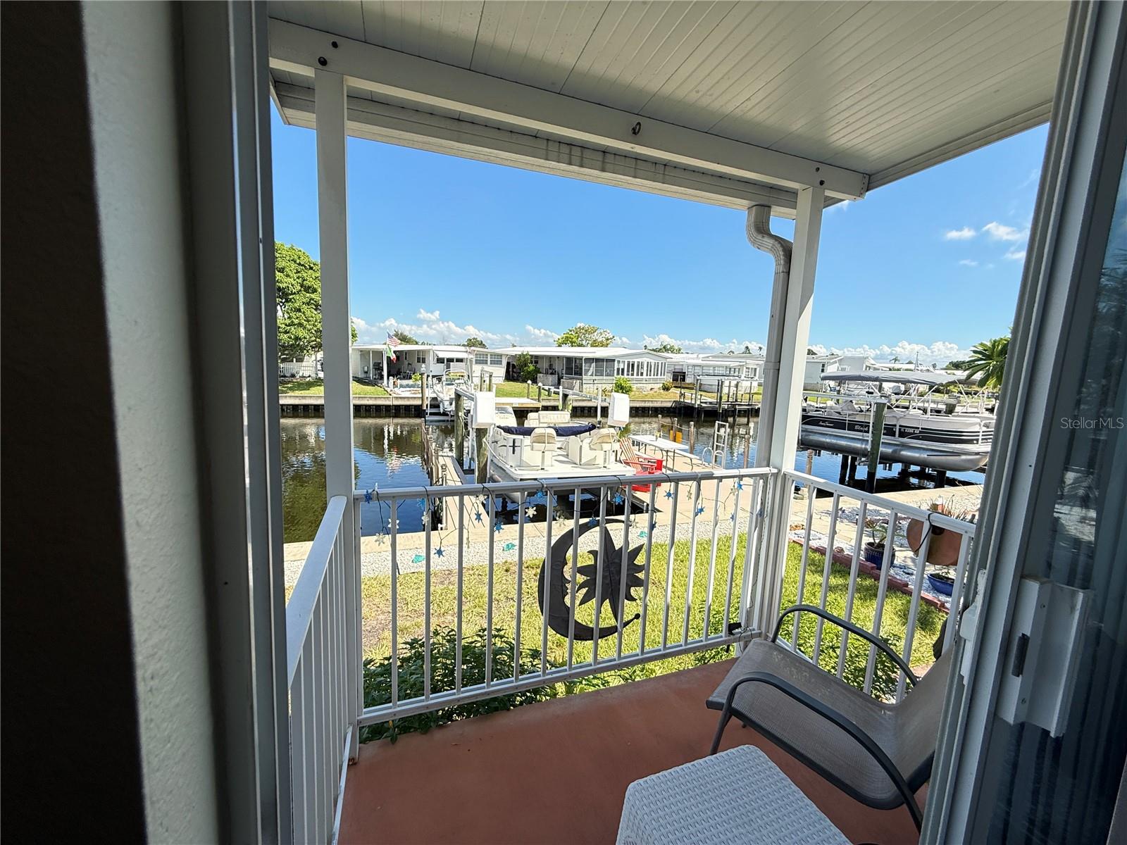 Image 18 of 31 For 134 Americana Court Ne 216