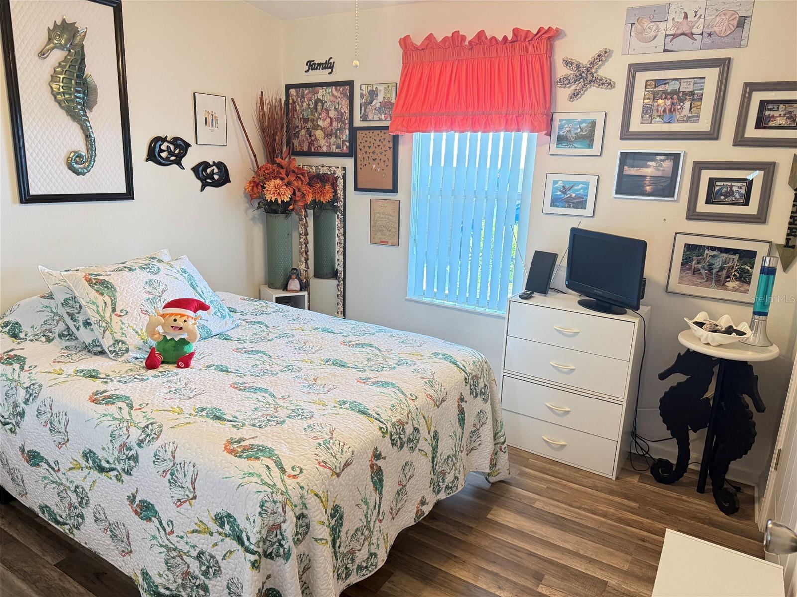 Image 19 of 31 For 134 Americana Court Ne 216