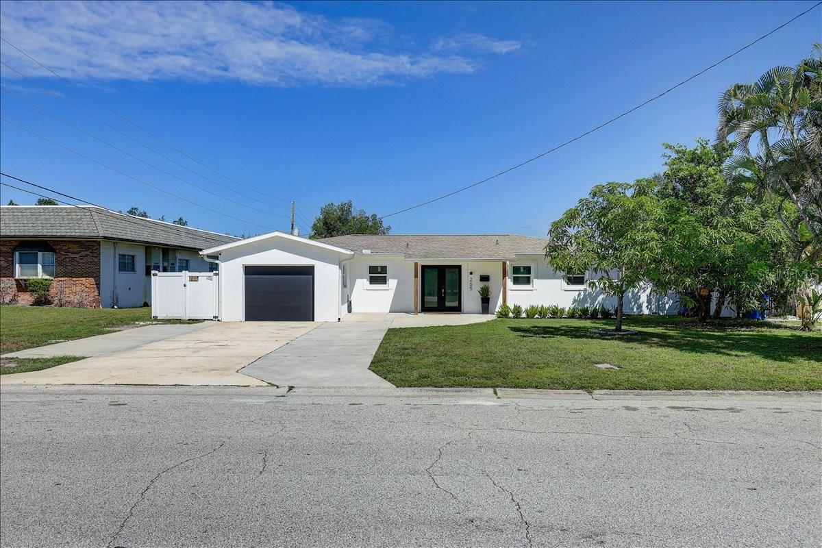 Image 44 of 83 For 265 96th Avenue N