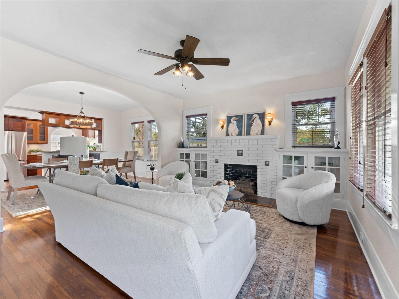 Image 36 of 38 For 924 Braddock Street