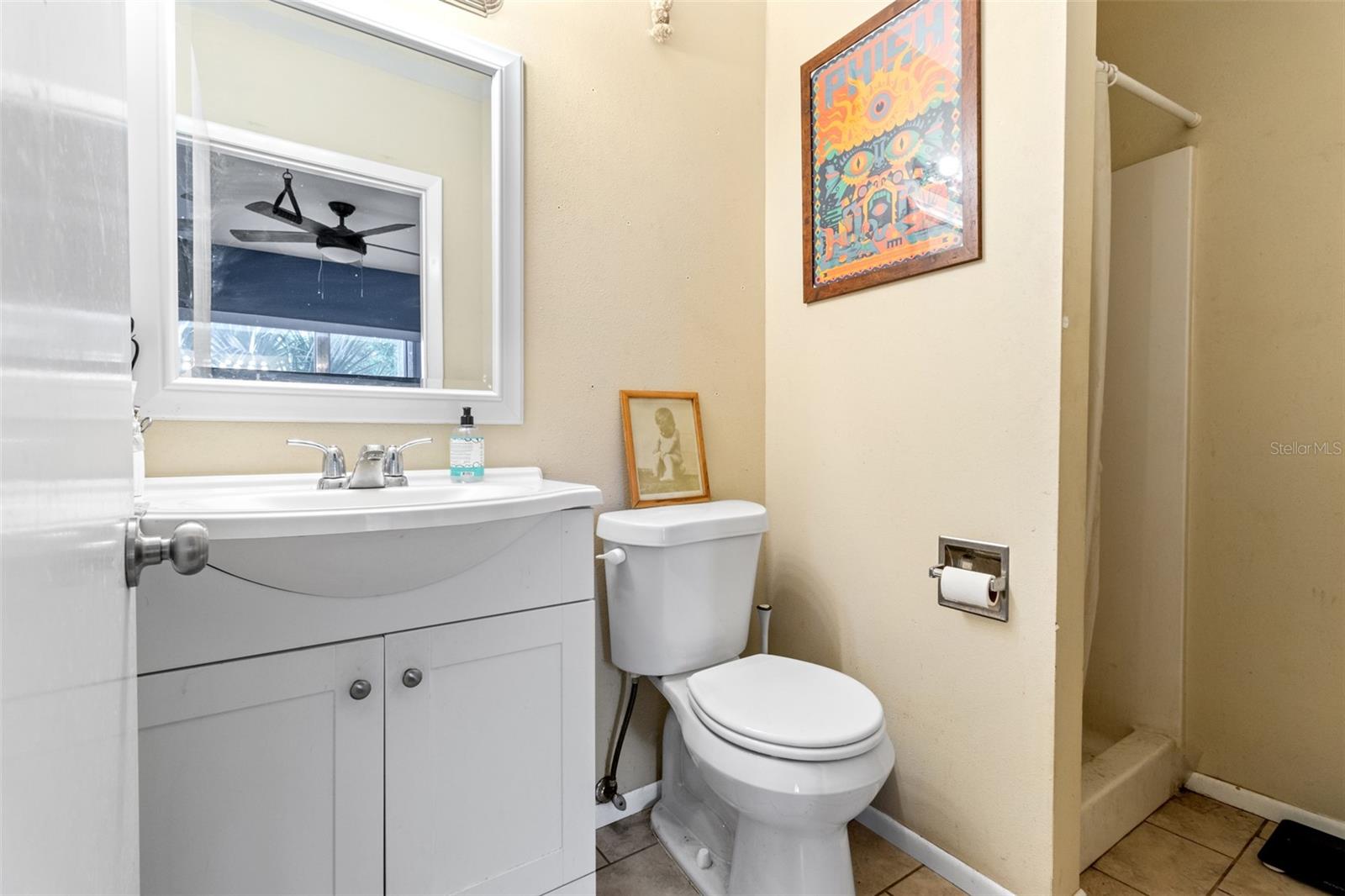 Image 11 of 23 For 715 1st Avenue Ne