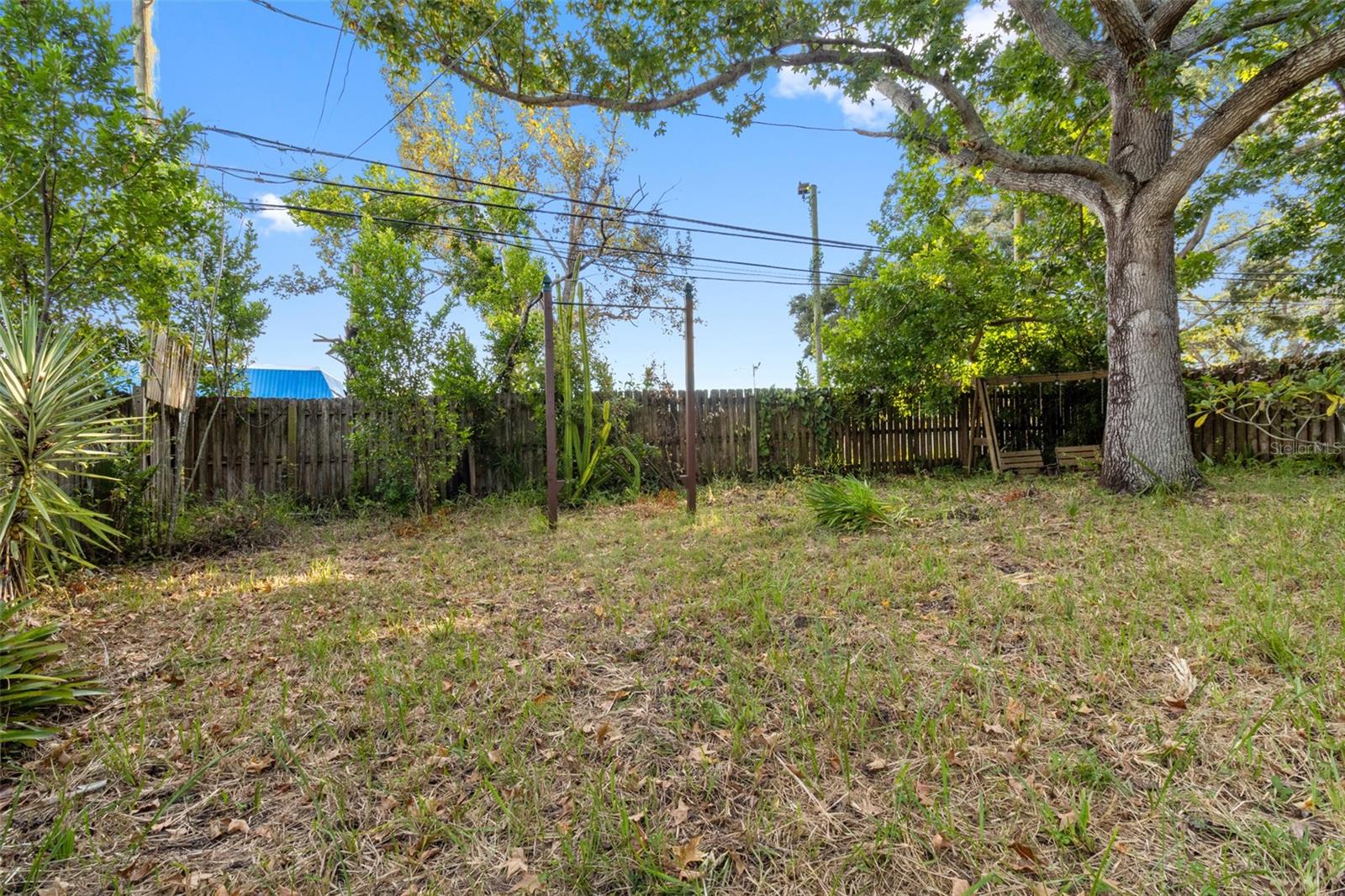 Image 17 of 23 For 715 1st Avenue Ne