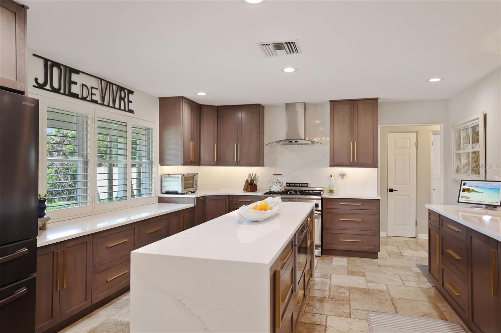 Image 11 of 86 For 1220 81st Street S