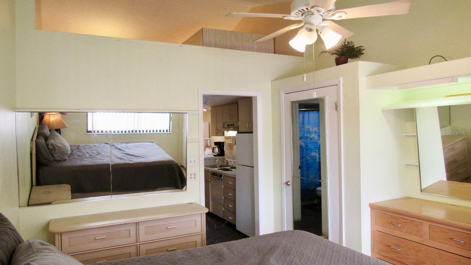 Image 16 of 26 For 20861 Haulover Cove C4
