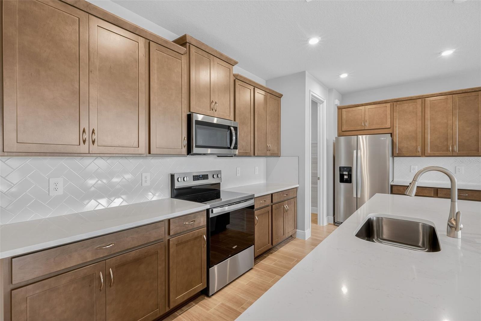 Image 12 of 41 For 12427 52nd Street E