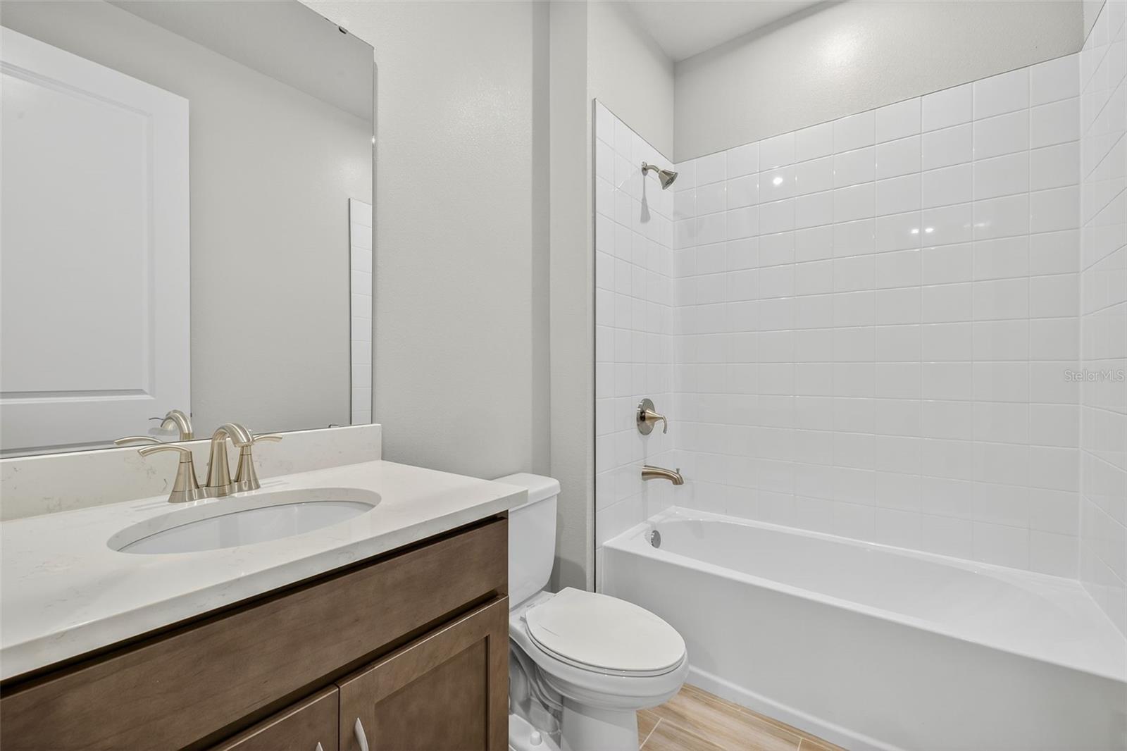 Image 21 of 41 For 12427 52nd Street E