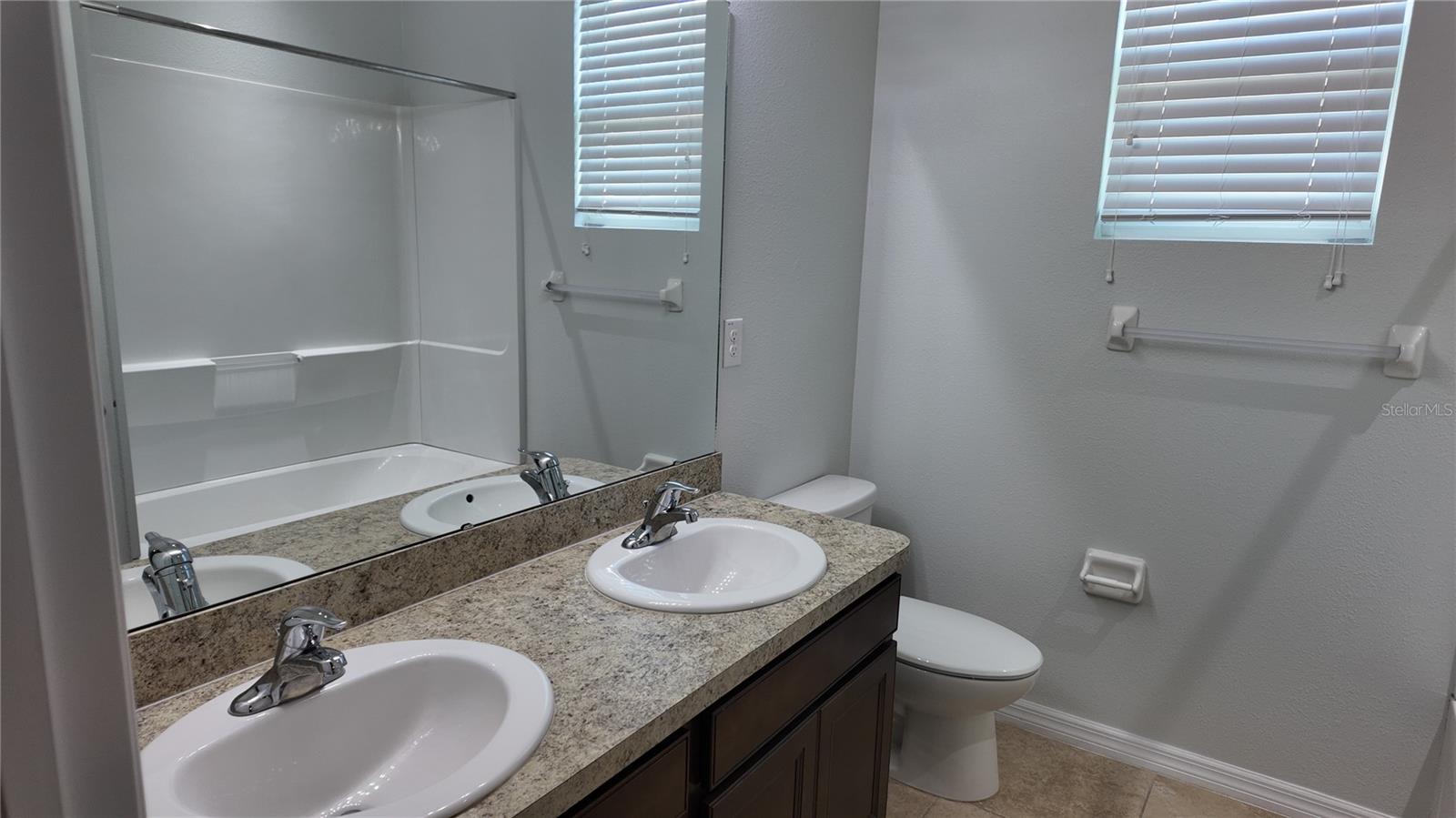Image 12 of 28 For 7690 Timberview Loop
