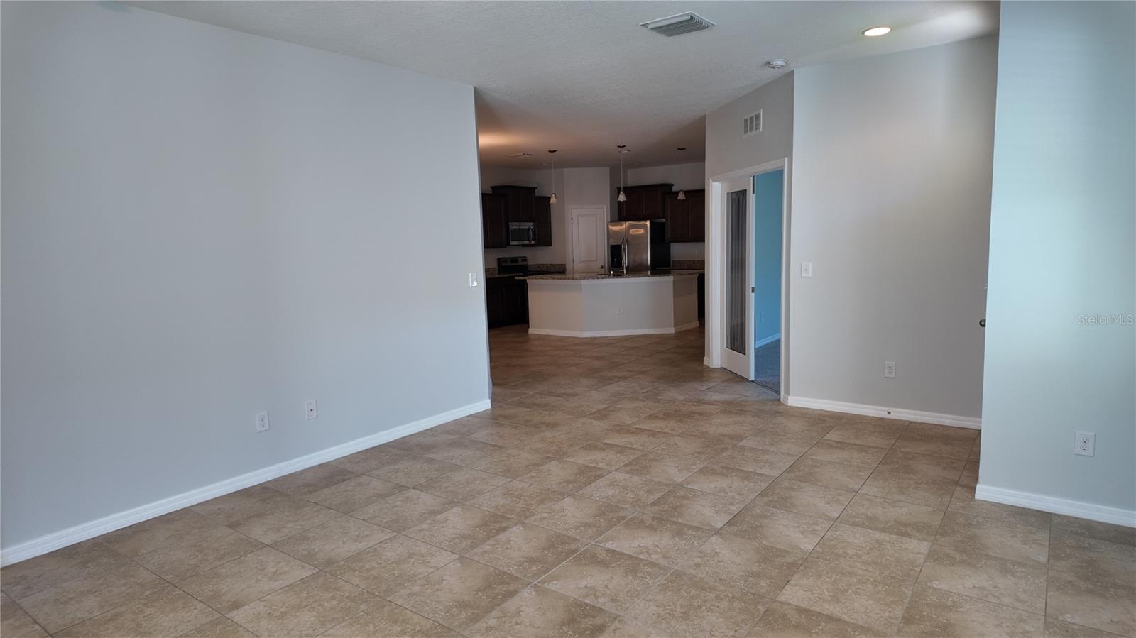Image 18 of 28 For 7690 Timberview Loop