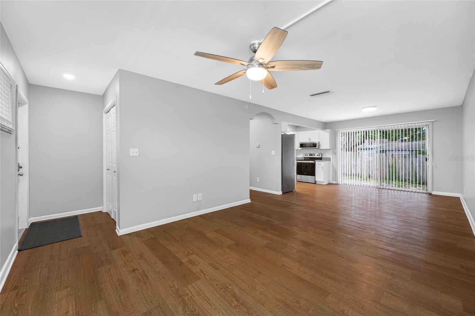 Image 6 of 18 For 3602 Macdill Avenue 1