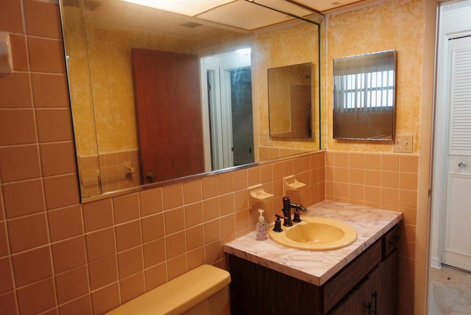 Image 29 of 34 For 8948 Saint Regis Lane