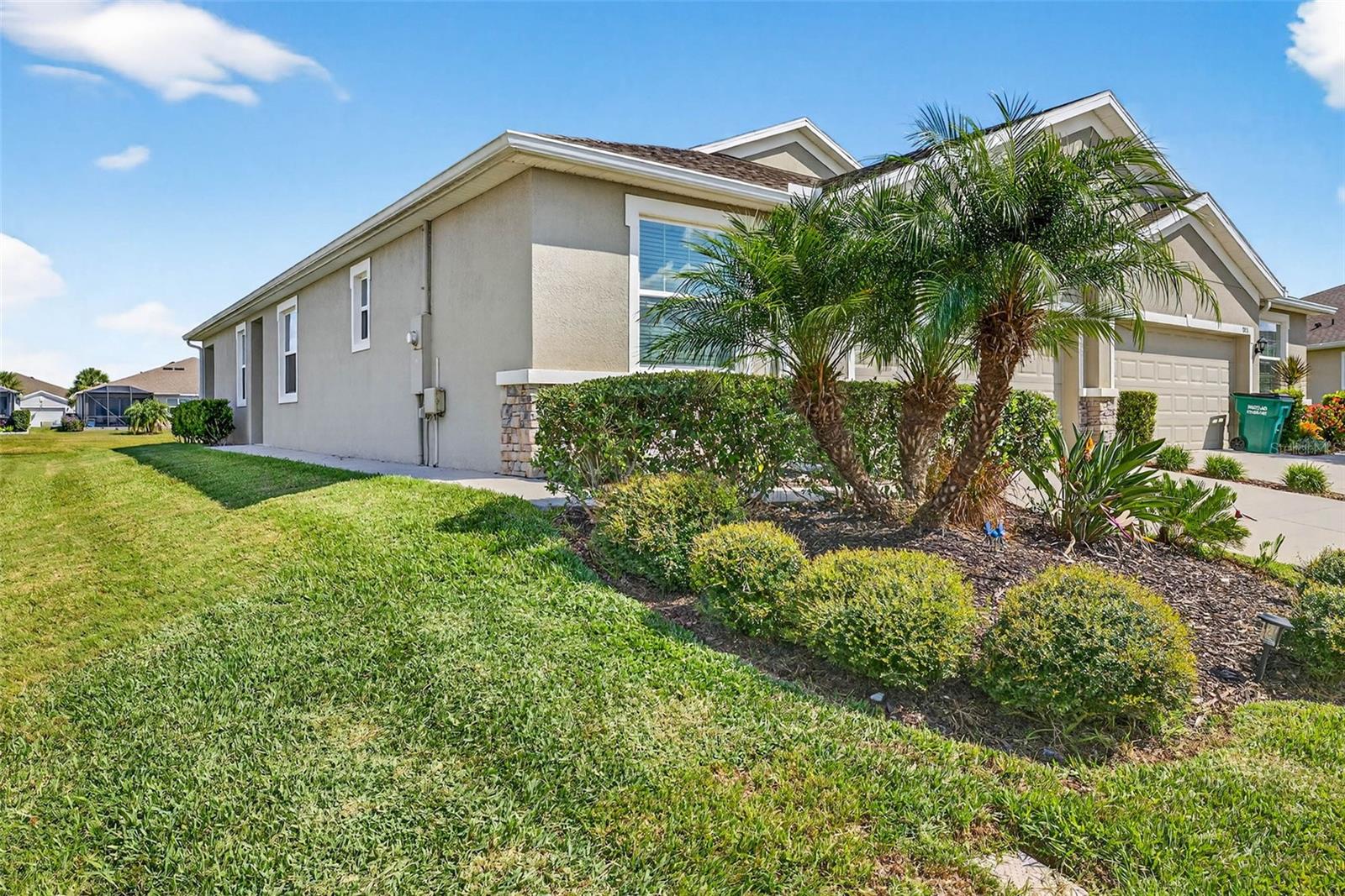 Image 6 of 55 For 7847 Stonebrook Circle