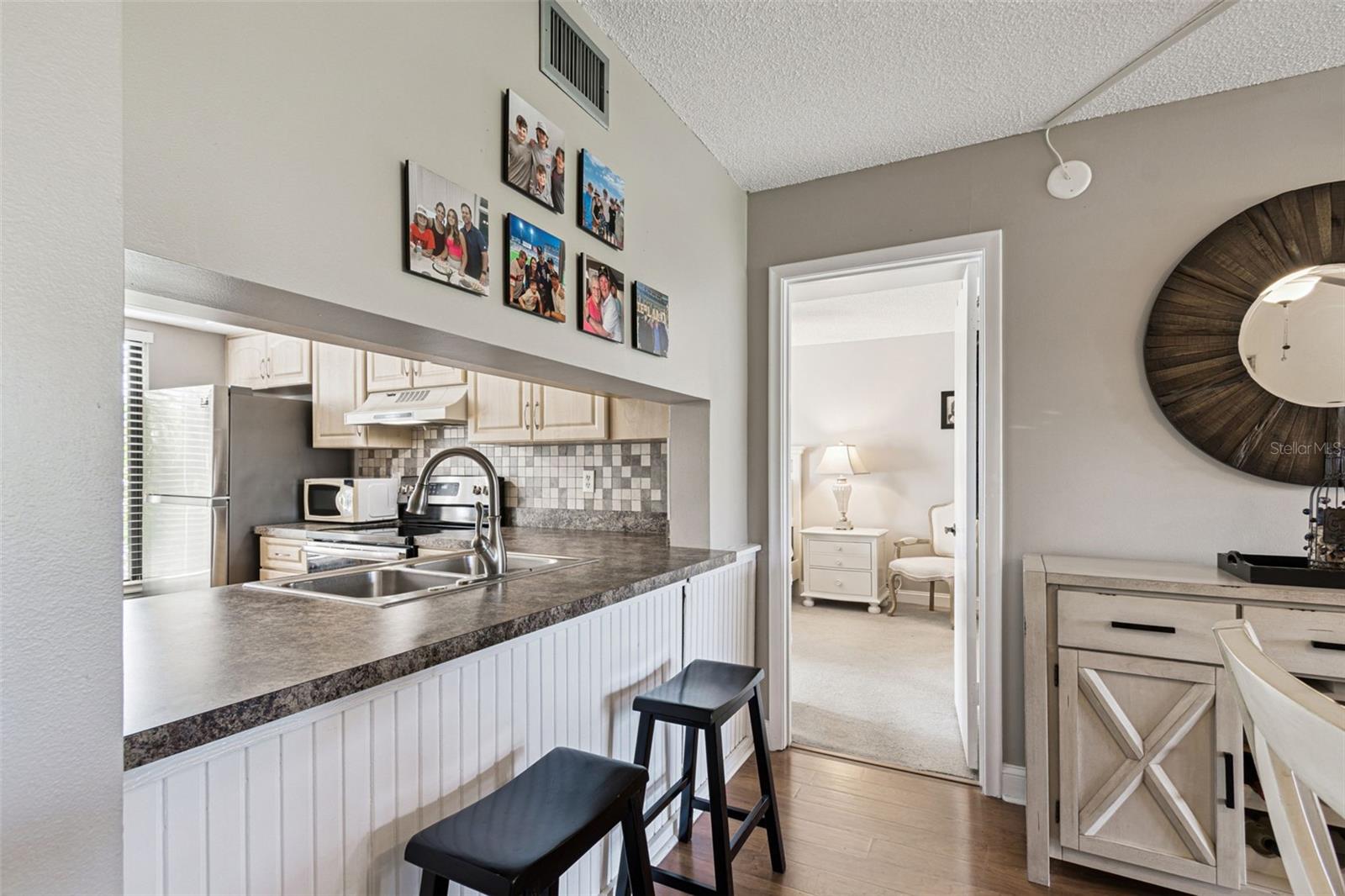 Image 18 of 52 For 6105 Palma Del Mar Boulevard S 120