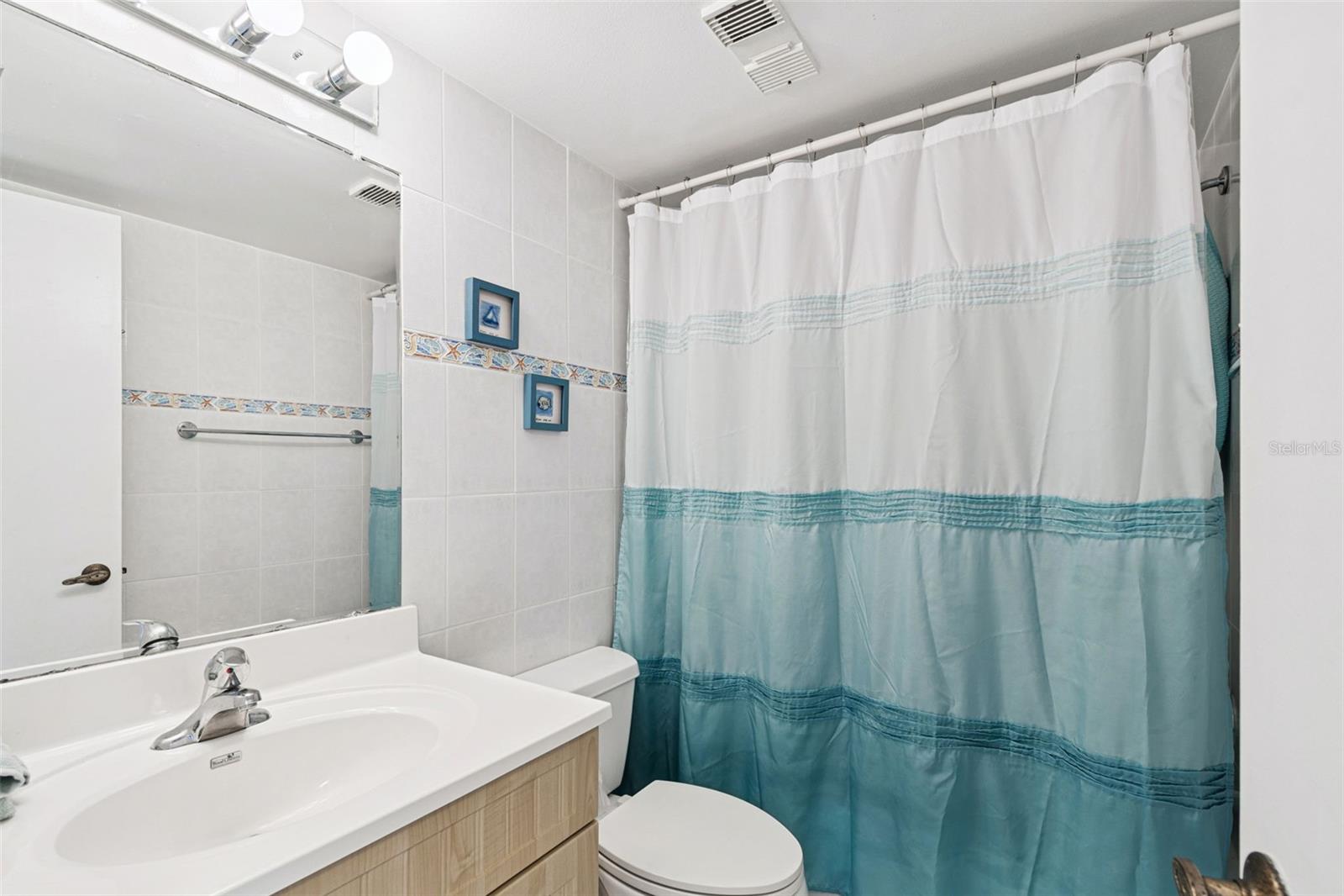 Image 28 of 52 For 6105 Palma Del Mar Boulevard S 120