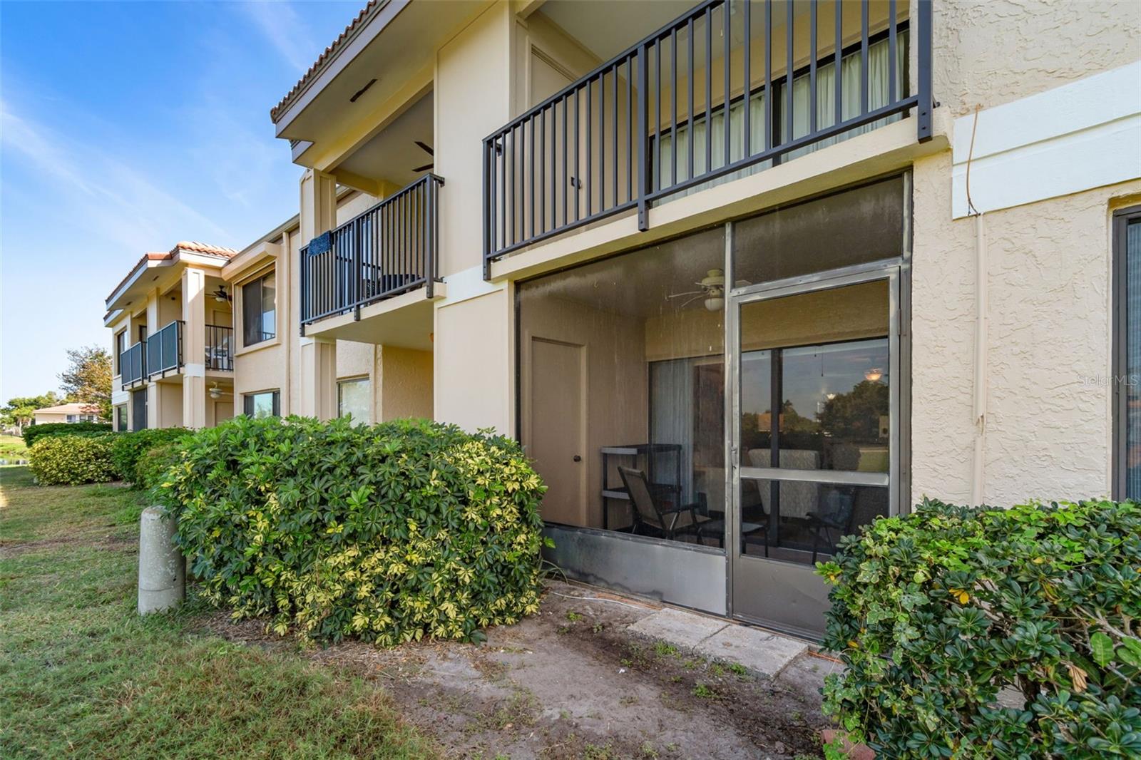 Image 34 of 52 For 6105 Palma Del Mar Boulevard S 120