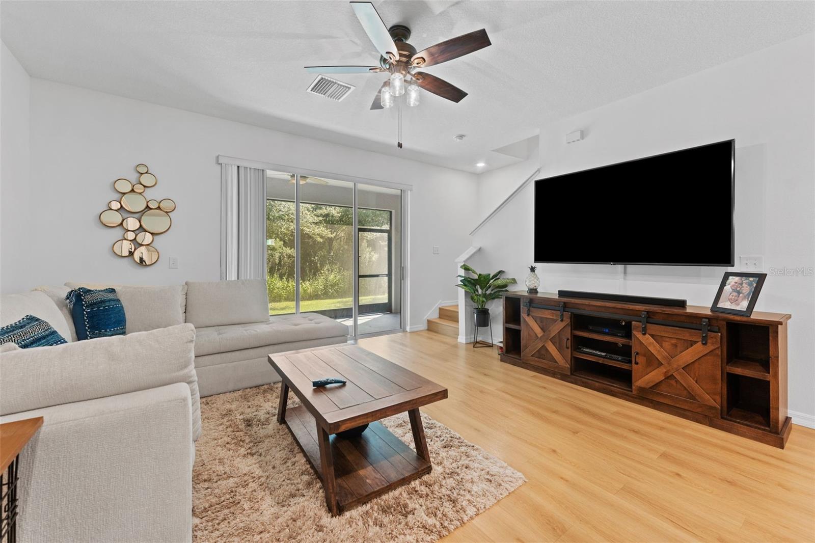 Image 14 of 37 For 1656 Hubbell Road