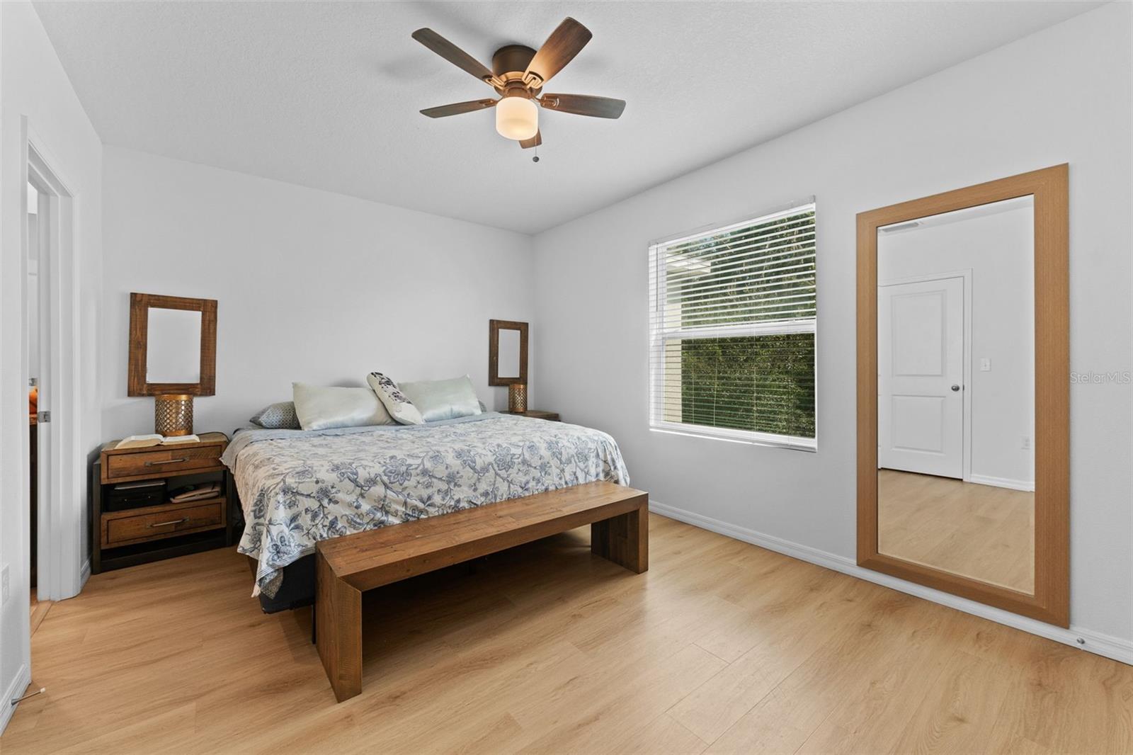 Image 15 of 37 For 1656 Hubbell Road