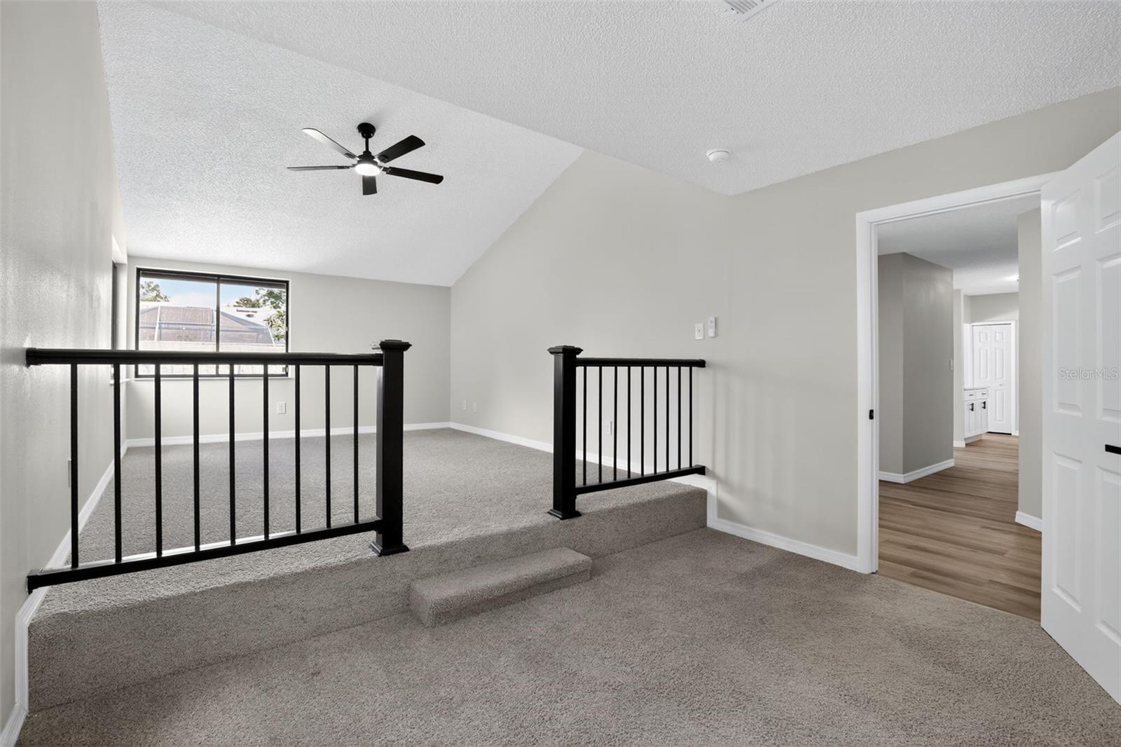 Image 7 of 20 For 3441 Calgary Lane