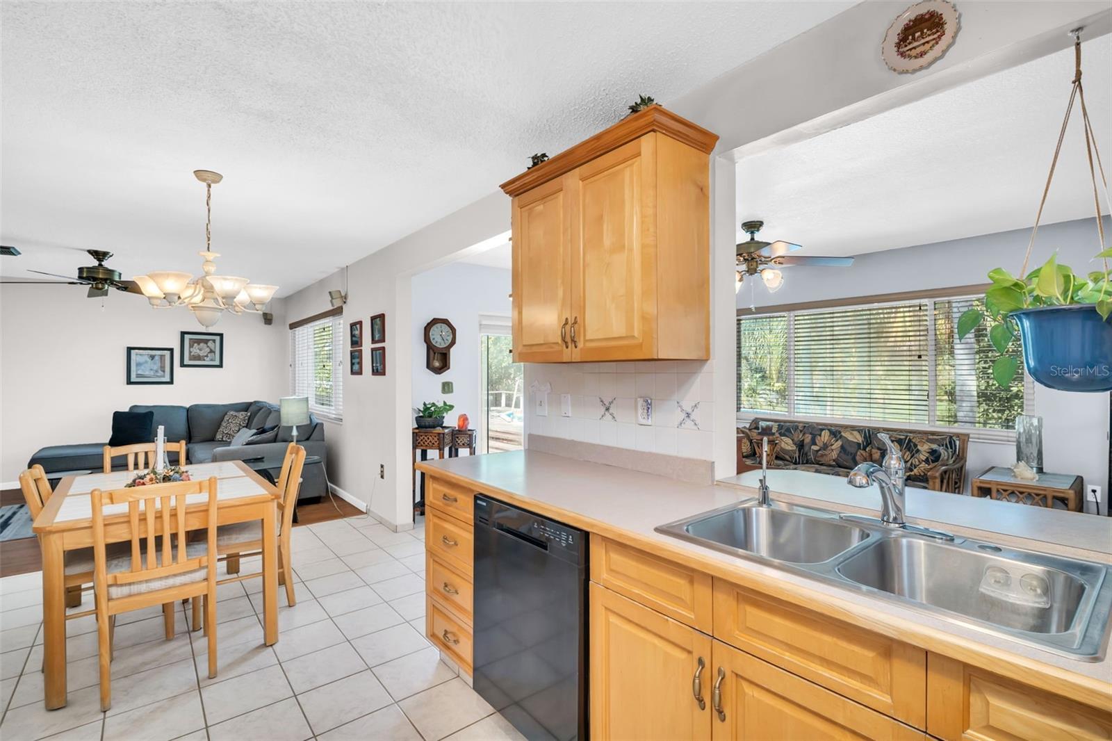 Image 18 of 40 For 2289 Citrus Way