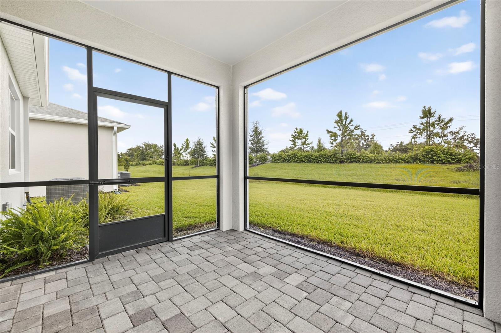 Image 25 of 38 For 12309 49th Street E