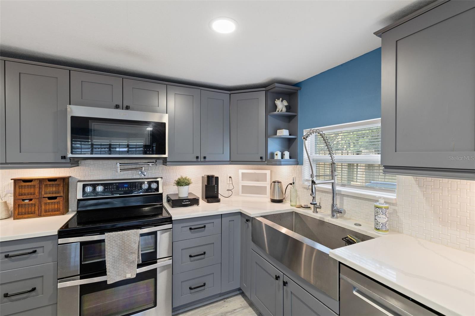 Image 10 of 28 For 1224 80th Avenue N