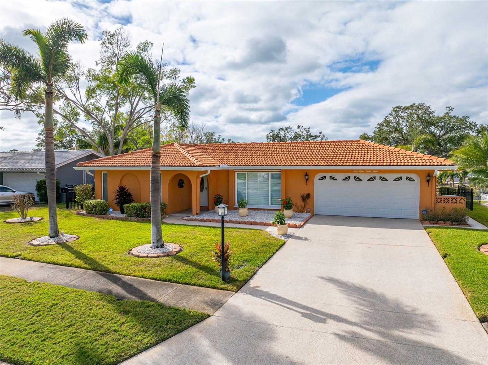 Details for 6888 121st Street, SEMINOLE, FL 33772