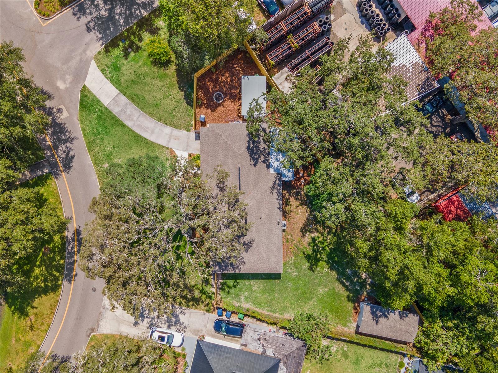 Image 38 of 39 For 6013 Roberta Circle