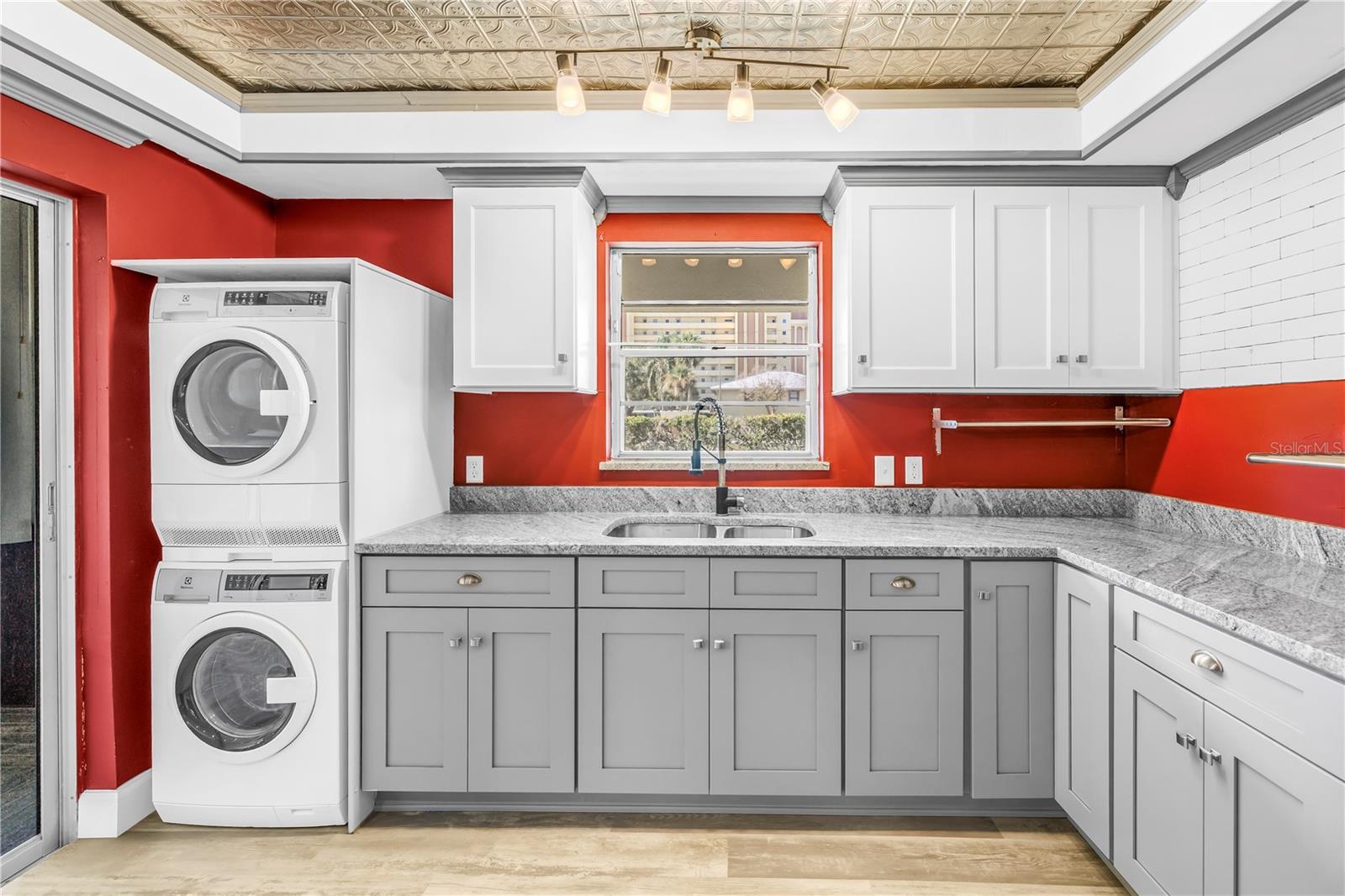 Image 11 of 48 For 4455 Duhme Road 109