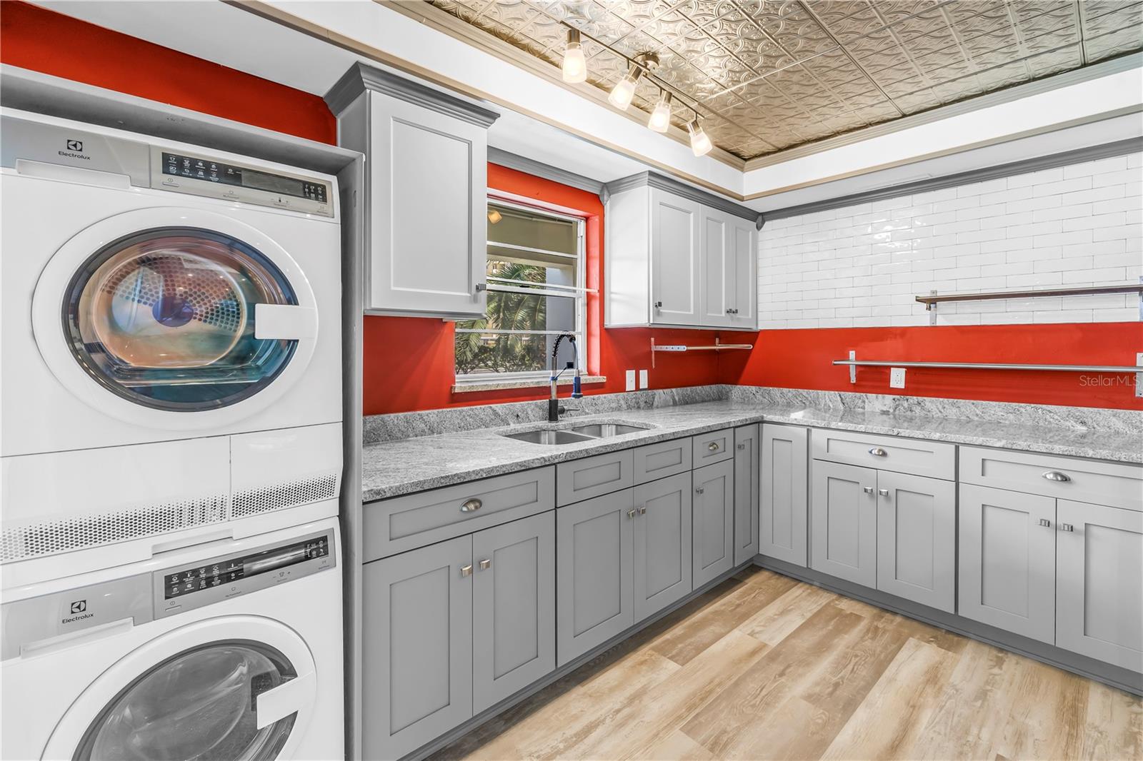 Image 15 of 48 For 4455 Duhme Road 109