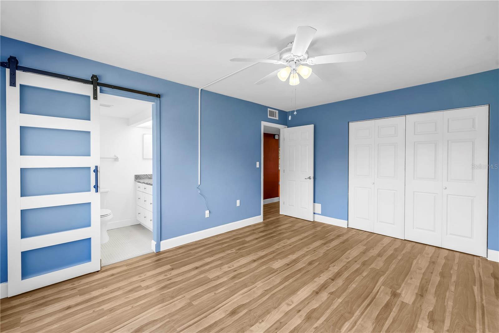 Image 18 of 48 For 4455 Duhme Road 109