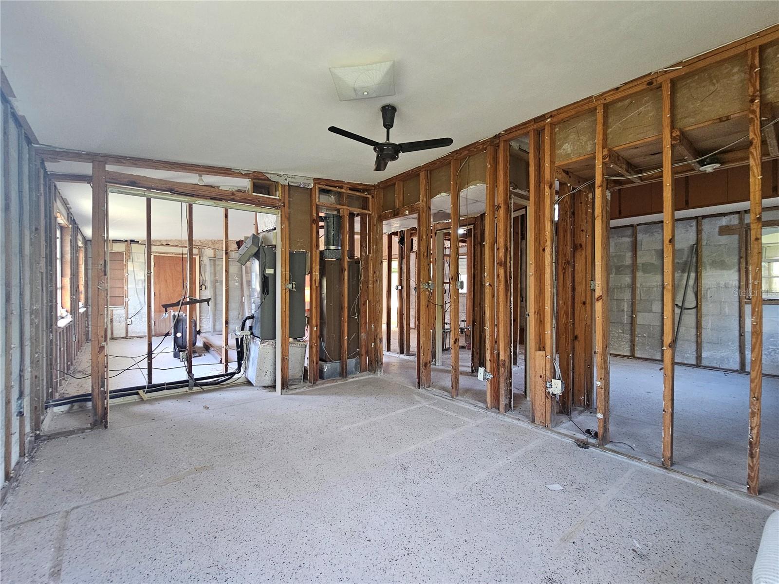 Image 8 of 19 For 1211 Bay Palm Boulevard