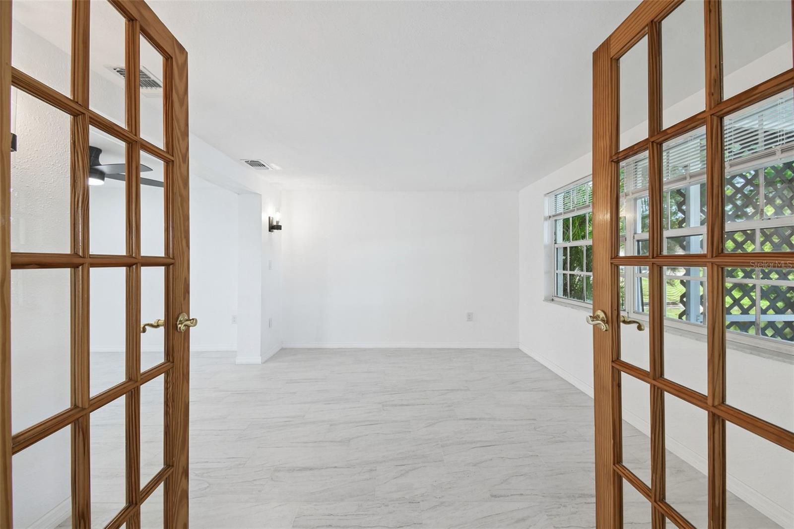 Image 20 of 48 For 3513 Landale Drive