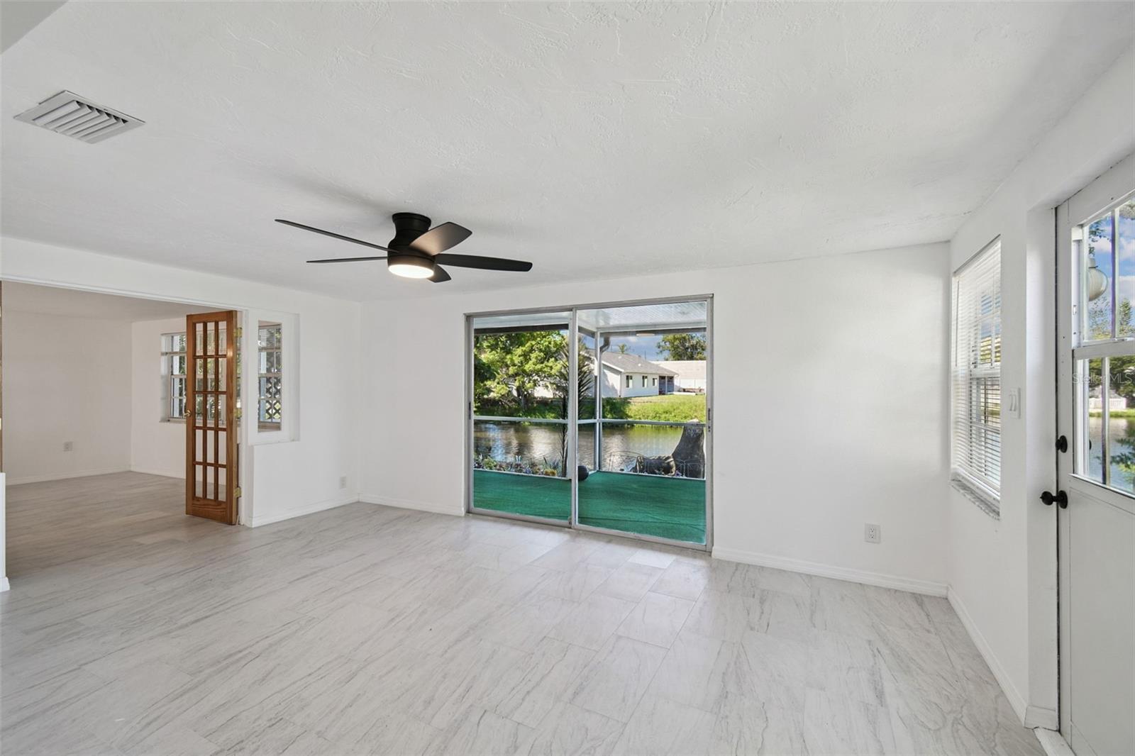 Image 22 of 48 For 3513 Landale Drive