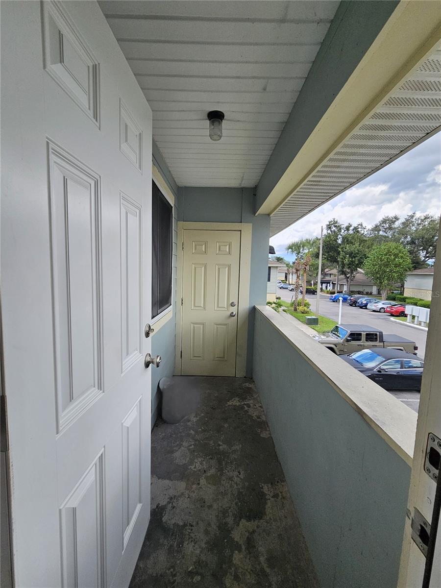 Image 14 of 23 For 540 Golden Raintree Place 540