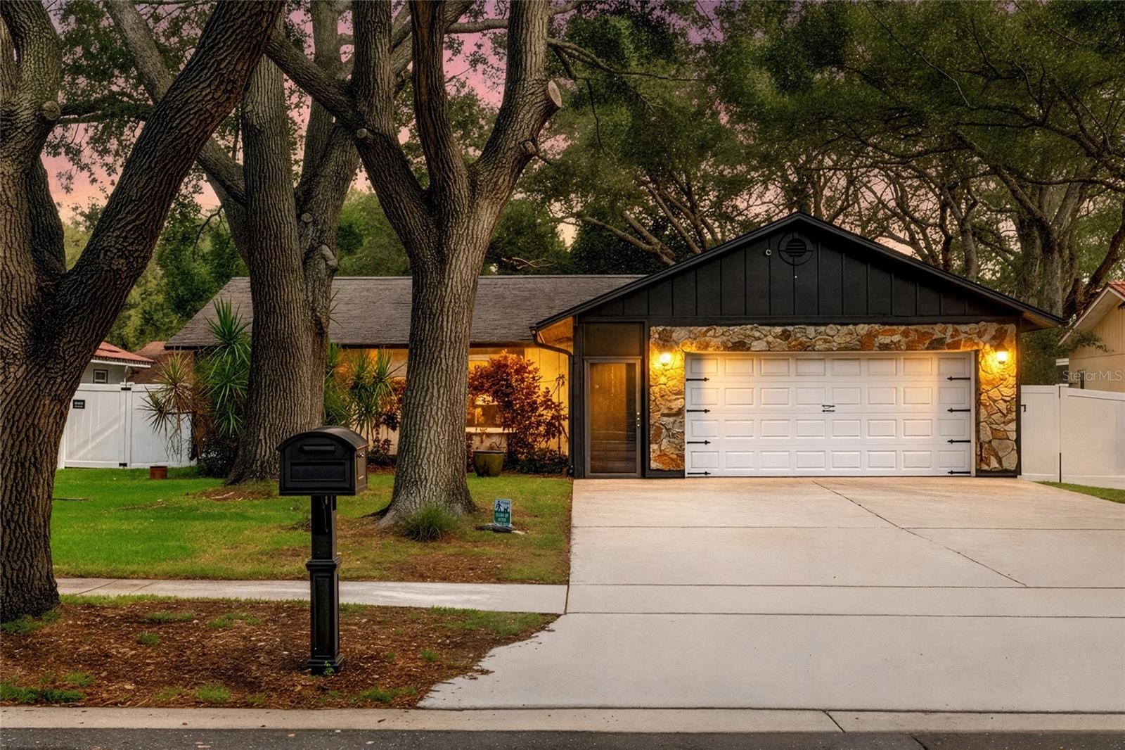 Details for 1500 Poinsettia Avenue, TARPON SPRINGS, FL 34689