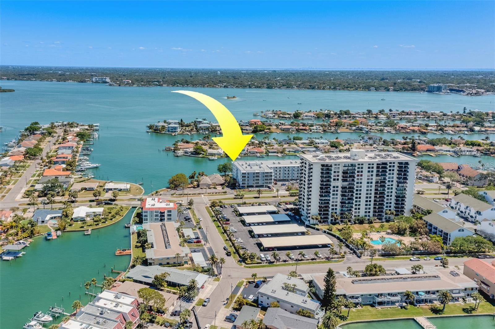 Image 62 of 66 For 415 Island Way  509