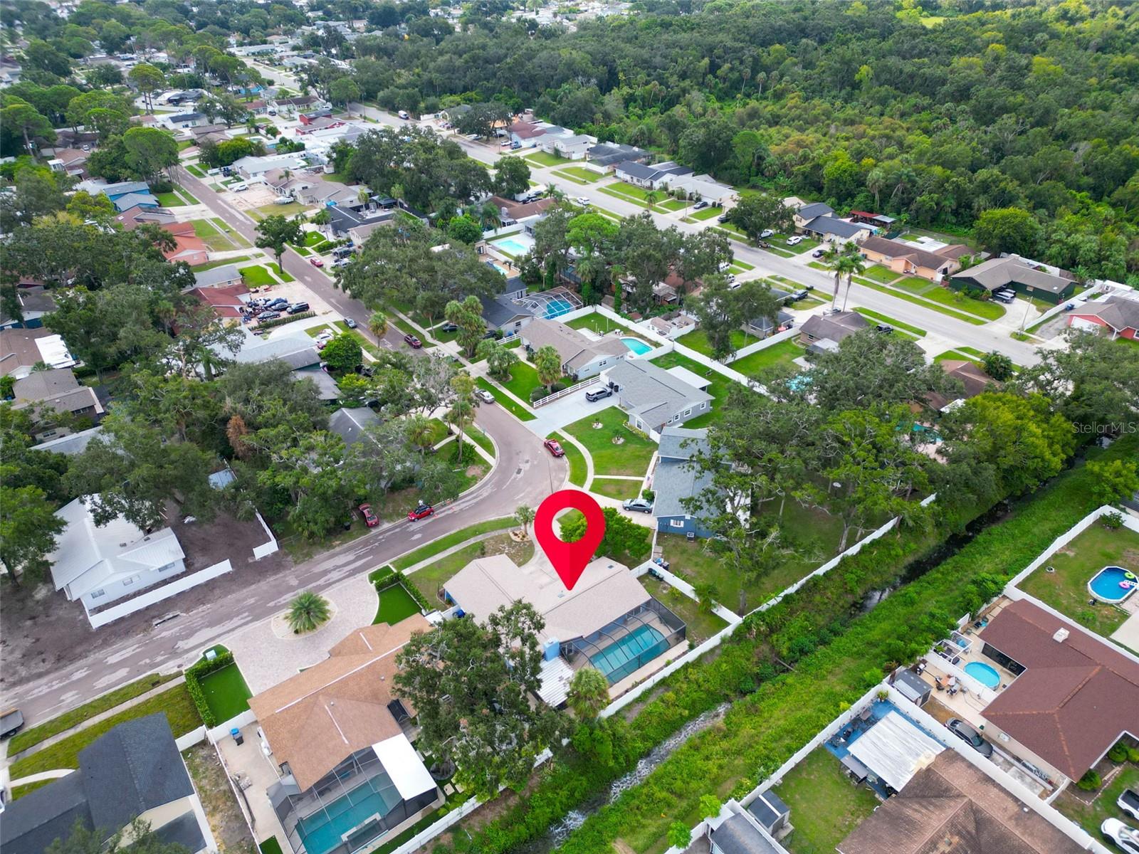 Image 39 of 42 For 6704 Gateway Drive