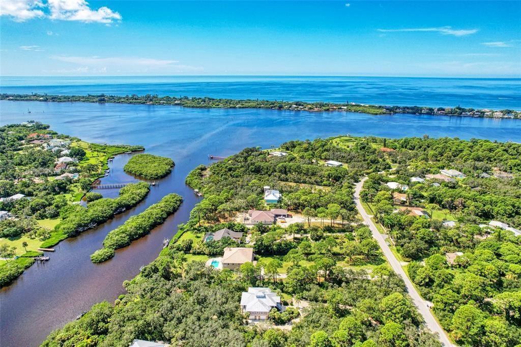 Image 11 of 91 For 1648 Bayshore Drive