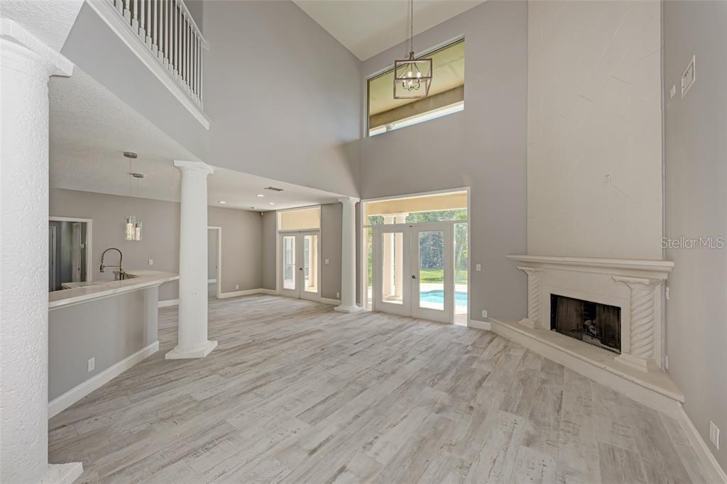 Image 17 of 91 For 1648 Bayshore Drive