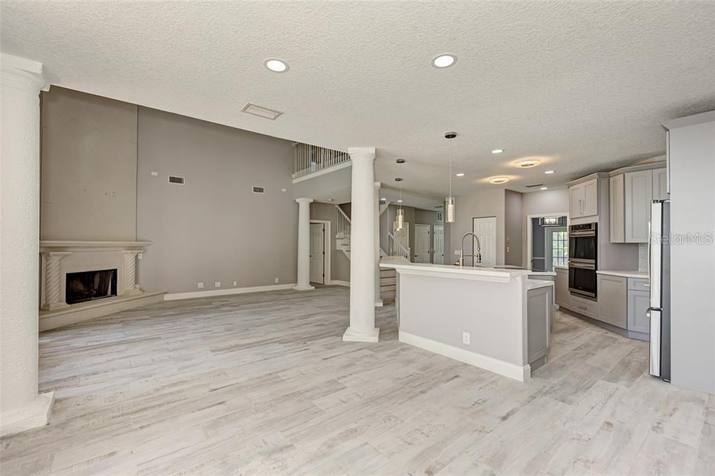 Image 72 of 91 For 1648 Bayshore Drive