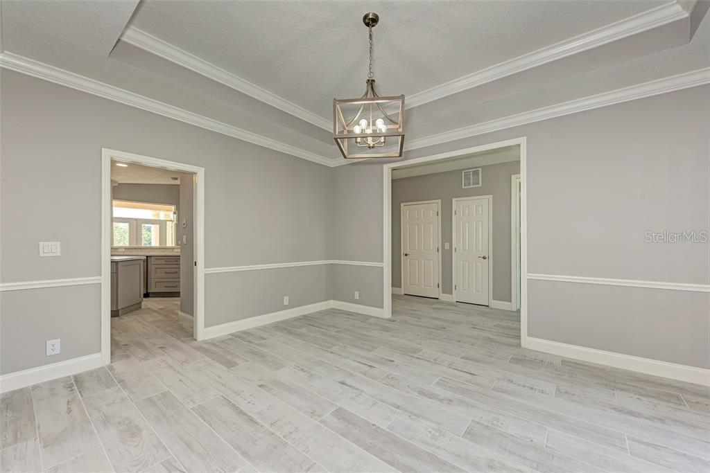Image 73 of 91 For 1648 Bayshore Drive