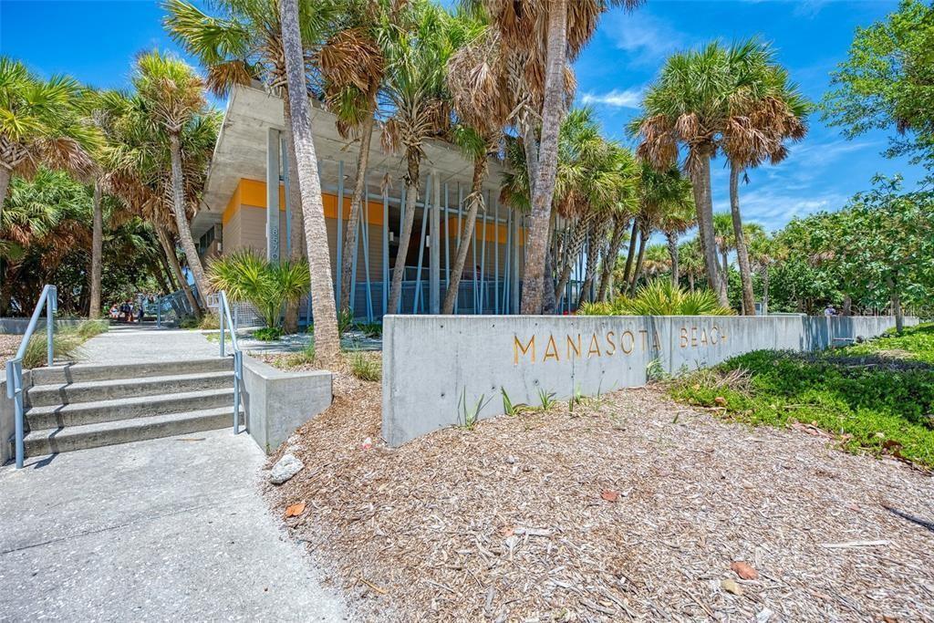 Image 8 of 91 For 1648 Bayshore Drive