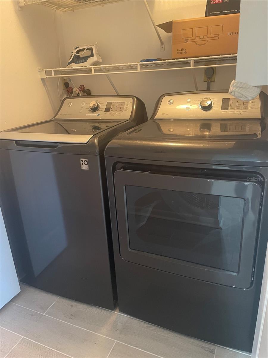 Image 7 of 25 For 106 1st Street E 306